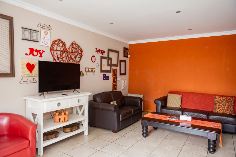 9 Bedroom Property for Sale in Nahoon Beach Eastern Cape